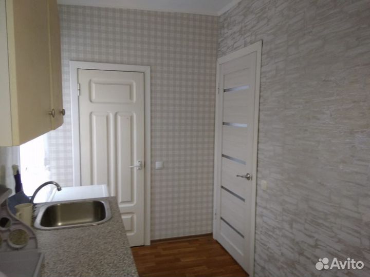 Поклейка обоев