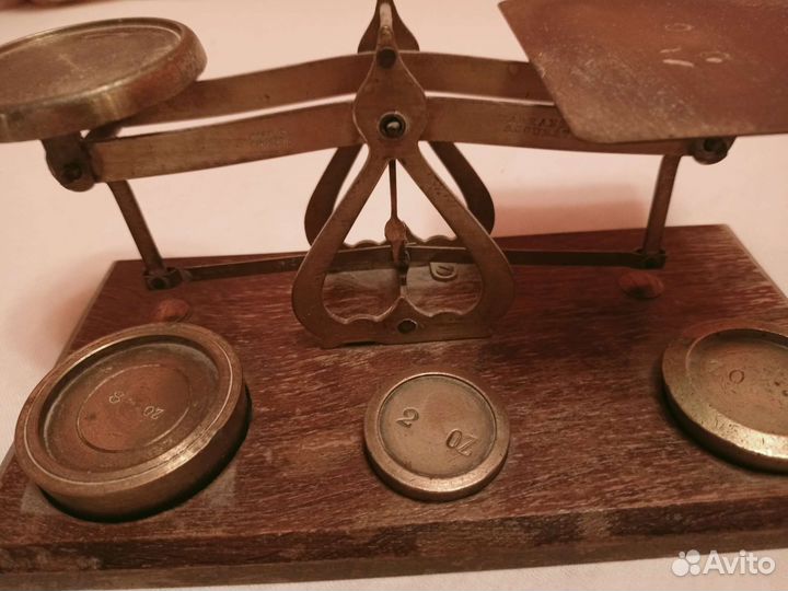 Английские старинные почтовые весы с гирьками