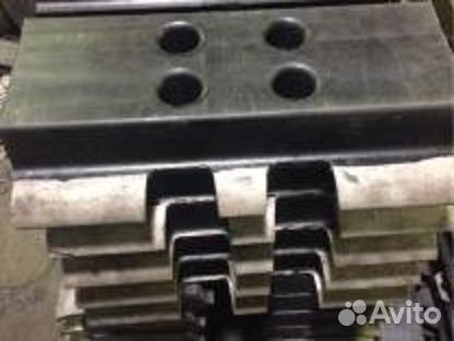 Трак асфальтоукладчика Sakai