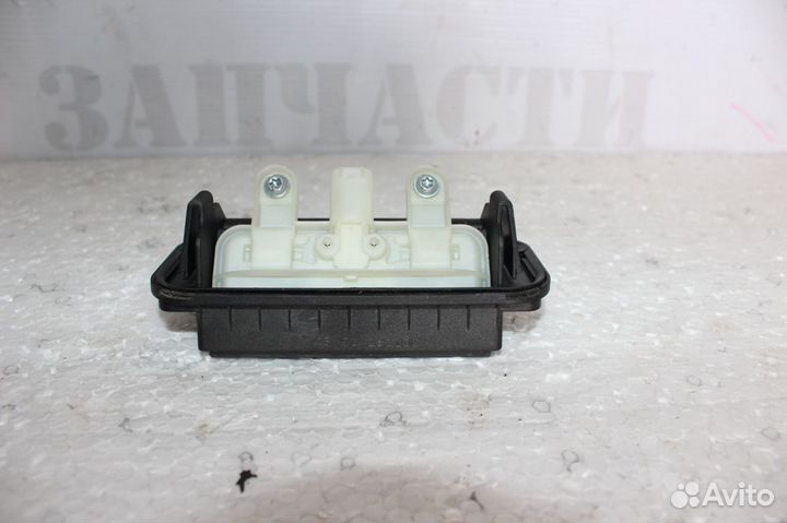 Ручка наружная крышки багажника Mercedes C-Class