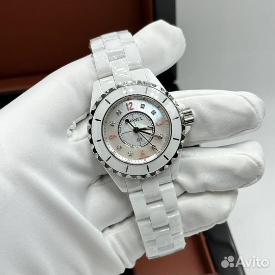 Часы Chanel J12 Phantom