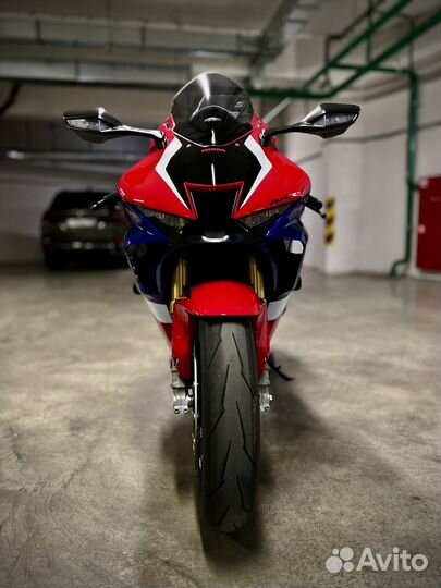 Honda cbr1000rr
