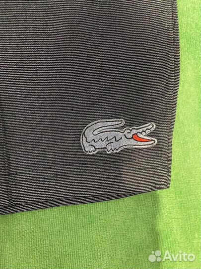 Ноаые шорты Lacoste