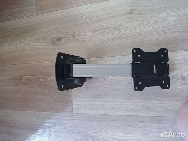 Кронштейн для телевизора и монитора