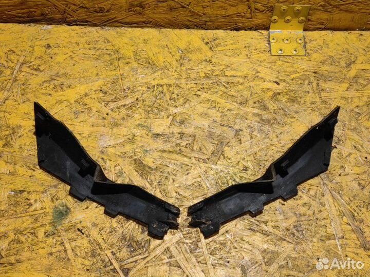 Уголок жабо Opel Antara L07 A22DM 2013