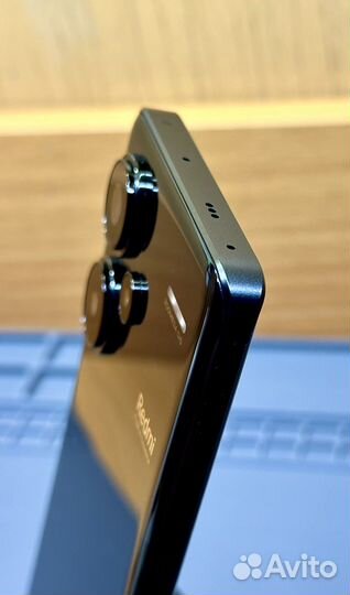 Xiaomi Redmi Note 13 Pro+, 8/256 ГБ