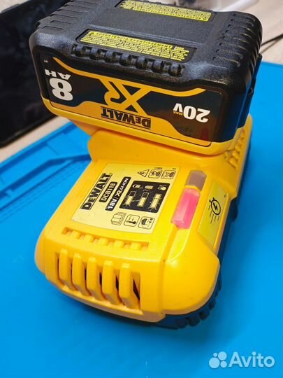 Аккумулятор dewalt 8Ah 18/20v. Для Рыбаков