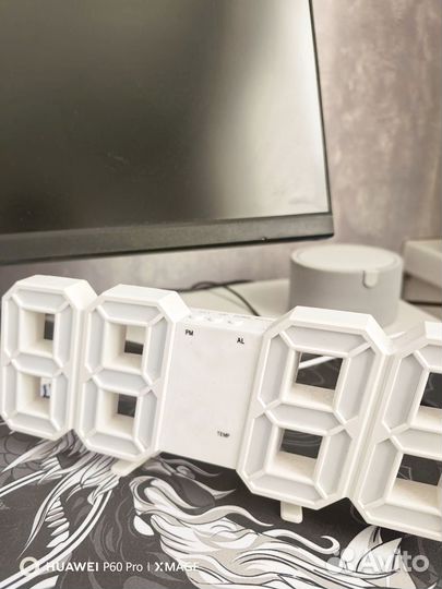 Настольные часы