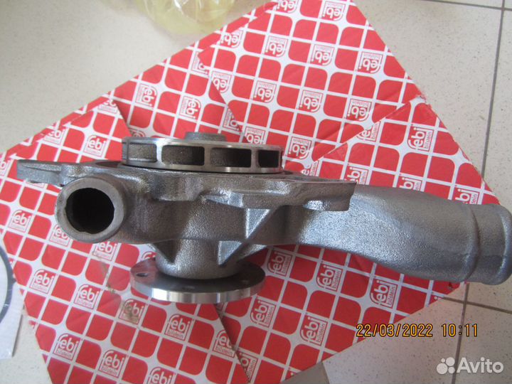 Водяная помпа ман д0826 до824