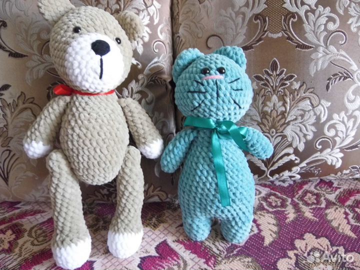 Игрушки новые ручной вязки