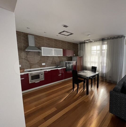 1-к. квартира, 42 м², 3/18 эт.