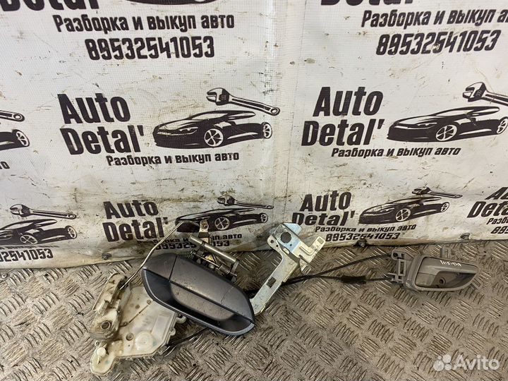 Замок передний правый honda insight ze 2