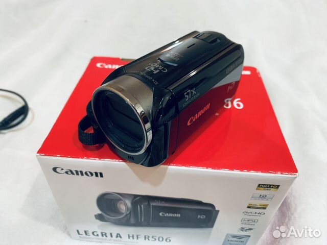 Canon Legria HF R506 - Caméscope HD 32x Zoom - WiFi - Écran 3 Pouces - Fonctionnel