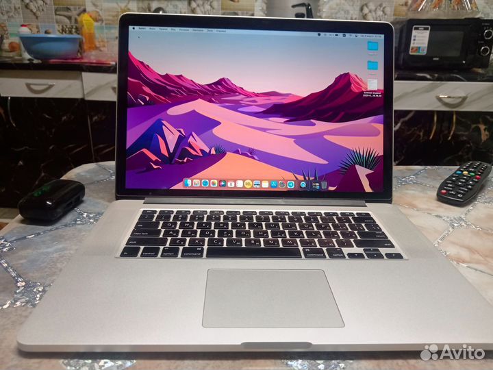 Apple macbook pro 15 retina 2015
