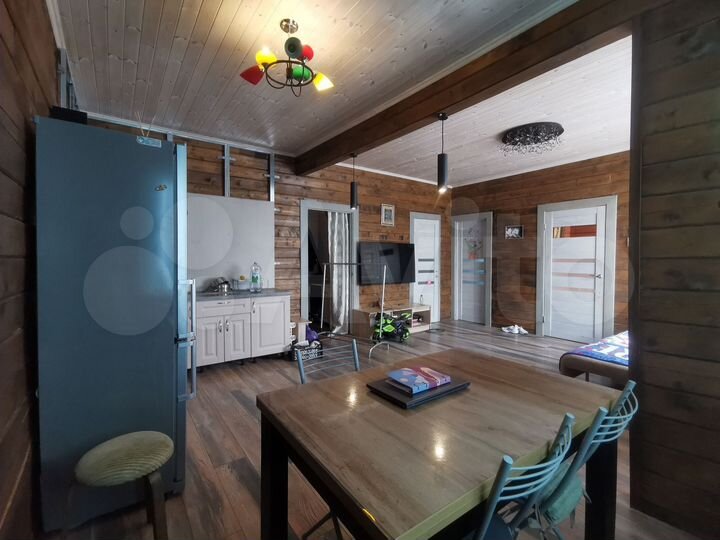 Дом 170 м² на участке 12 сот.