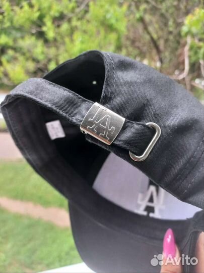 Кепка LA черная