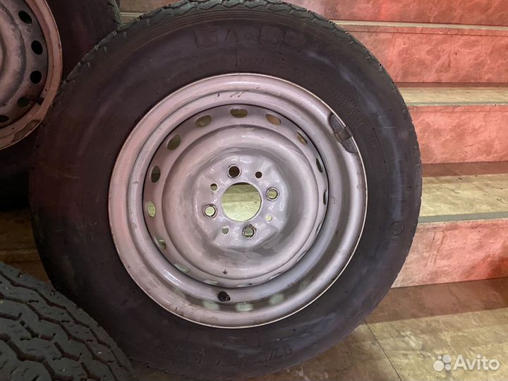 R13 Шины СССР БЛ-85 175/70, PCD 4x98 DIA 58.6