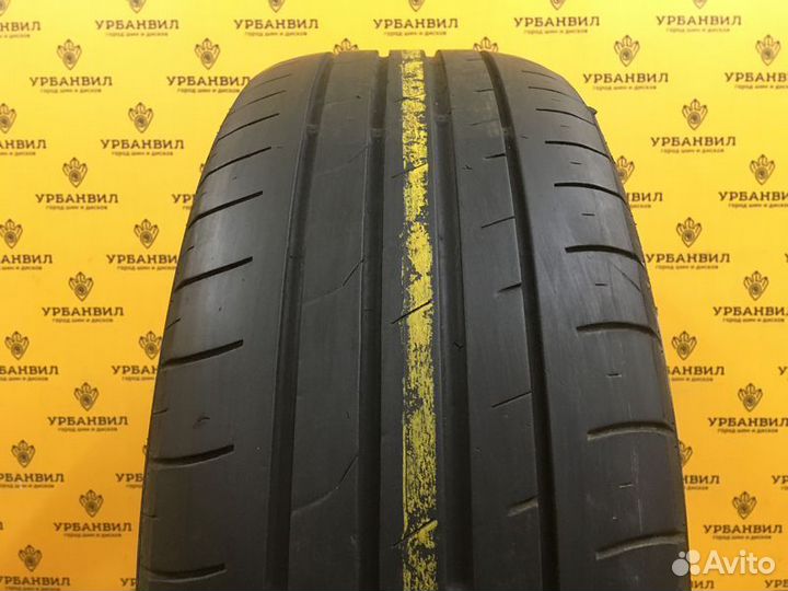 Nexen N'Fera SU1 215/60 R16 95V