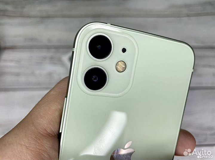 Apple iPhone 12 mini
