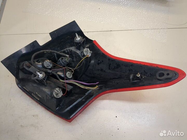 Фонарь (задний) левый Ford Focus 3