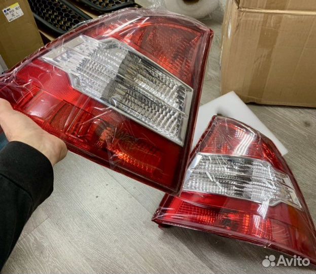 Фонари Форд Фокус 2 дефект