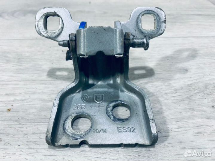 Петля двери Renault Logan 2 седан K4M 2014