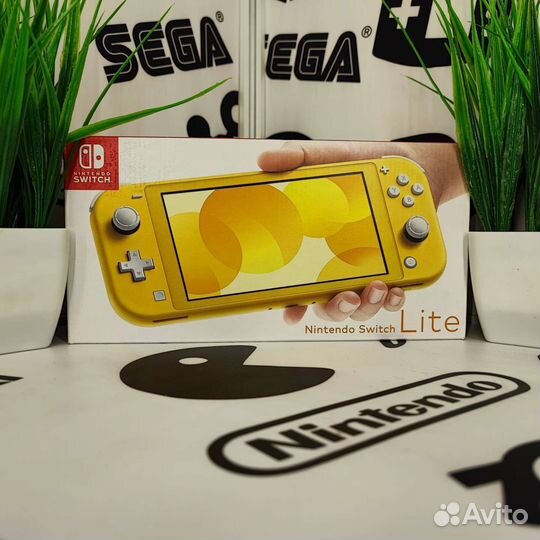 Nintendo Switch Lite Желтый (32Gb) Новый