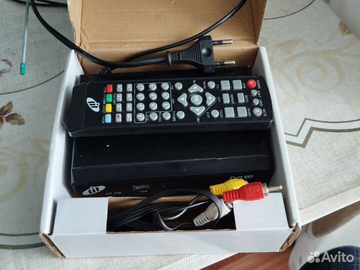 Ресивер LIT AIR dvb t2