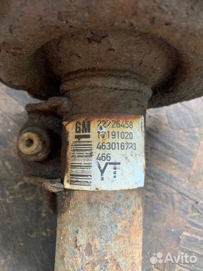 Стойка подвески передняя правая Opel Corsa C