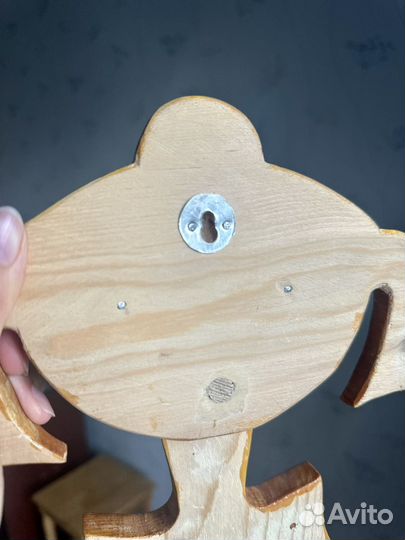 Разделочная доска с вешалом и полочкой