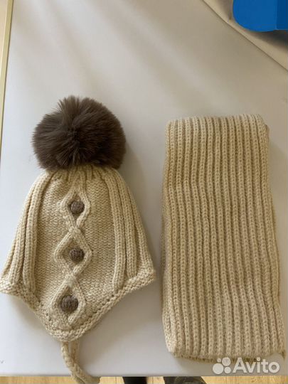 Комплект шапка и шарф для девочки