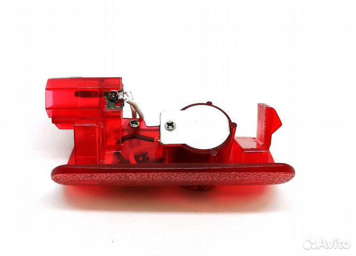 Штатная подсветка дверей с логотипом Toyota