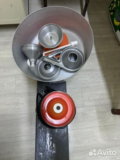 Сепаратор для молока электрический