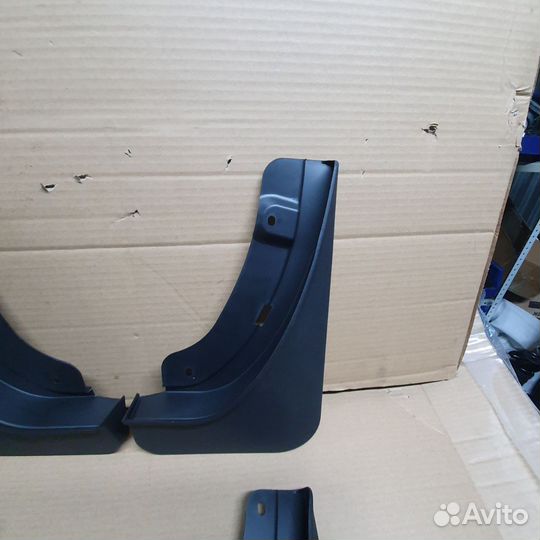 Брызговик jeep WL grand cherokee