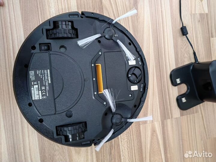 Робот пылесос redmond rv-r310