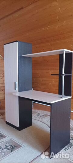 Письменный стол для учебы