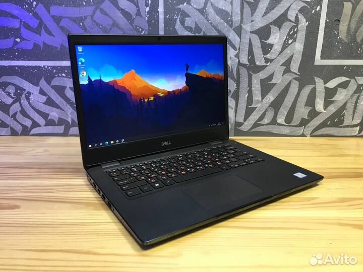 Почти новый ультрабук Dell i5/SSD M2/8gb/Full-HD