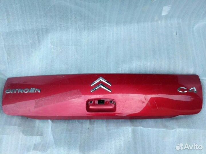Накладка двери багажника Citroen C4 2005-2011