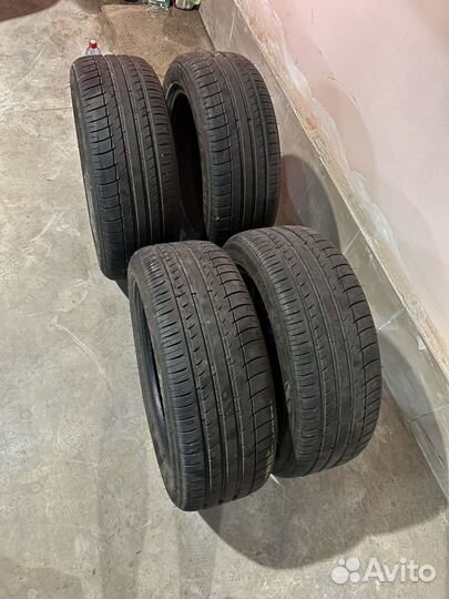 Triangle TH201 215/55 R17