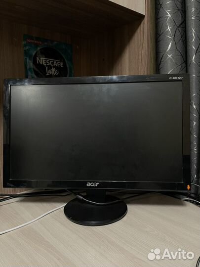 Монитор Acer P196HQV