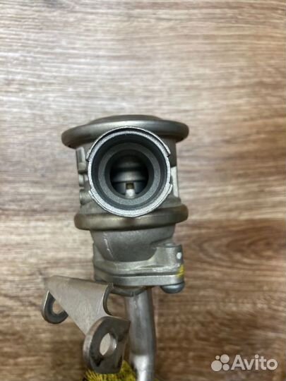 Клапан вентиляции картерных газов Audi A8 D3 4.2