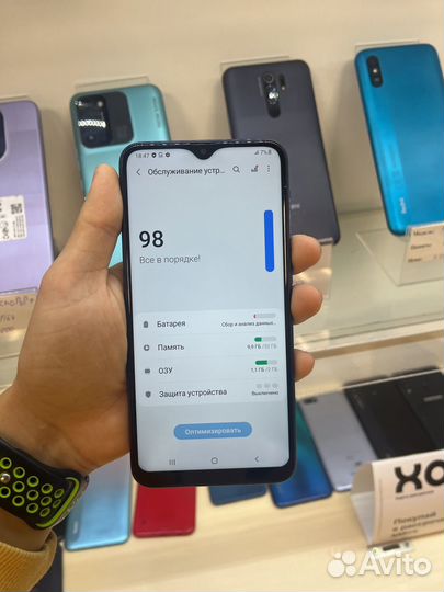Samsung Galaxy A10, 2/32 ГБ