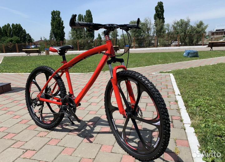 Велосипед нескладной на литых дисках 26