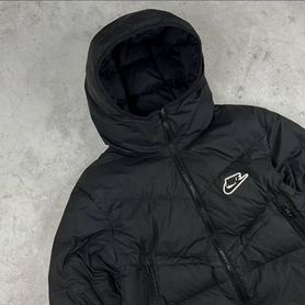 Пуховик nike windrunner