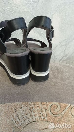 Босоножки женские 38 размер