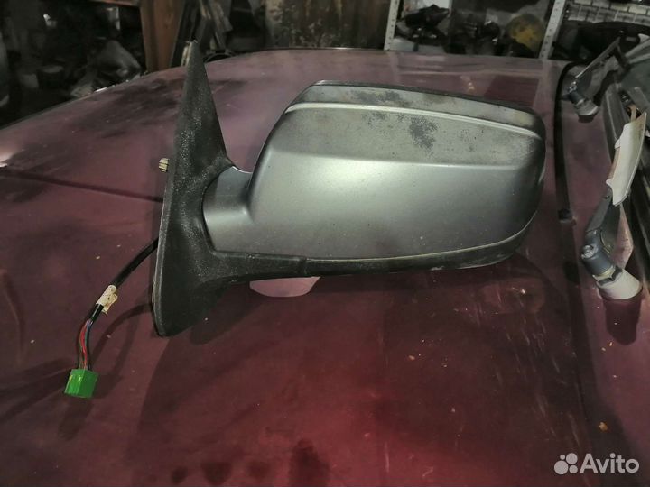 Водительское зеркало на гранту электро