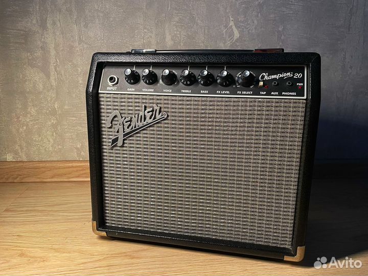 Гитарный комбоусилитель Fender Champion 20