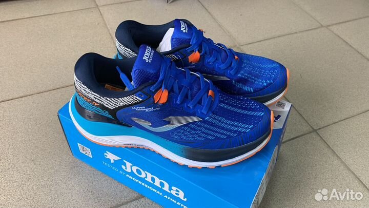 Кроссовки беговые Joma fenix