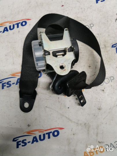 Ремень безопасности передний левый Ford Fiesta MK5