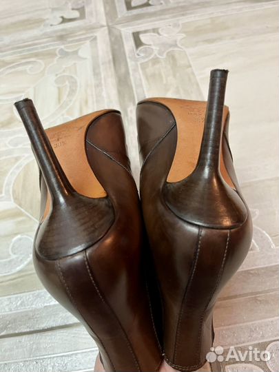 Ботильоны Santoni 38,5р